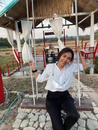Namfon 29 Jahre เลิงนกทา Thailand