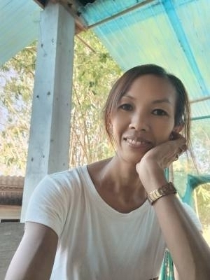 Yen 49 years Ubonratchathani Thailand