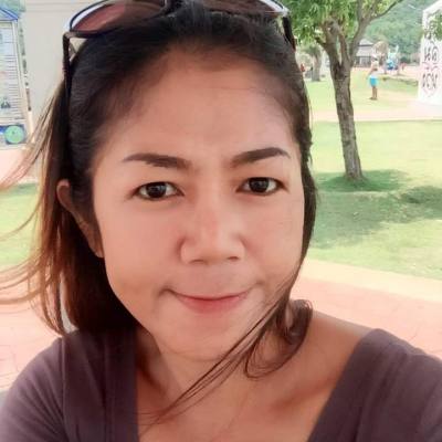 Pimvilai 52 ans เขาสมิง Thaïlande