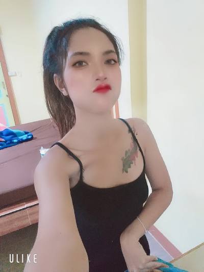 Da 27 ans ไทย Thaïlande