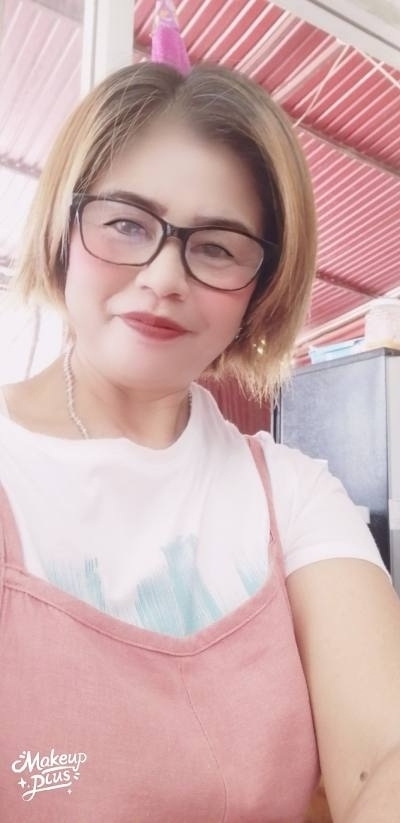 Mouk Site de rencontre femme thai Thaïlande rencontres célibataires 33 ans