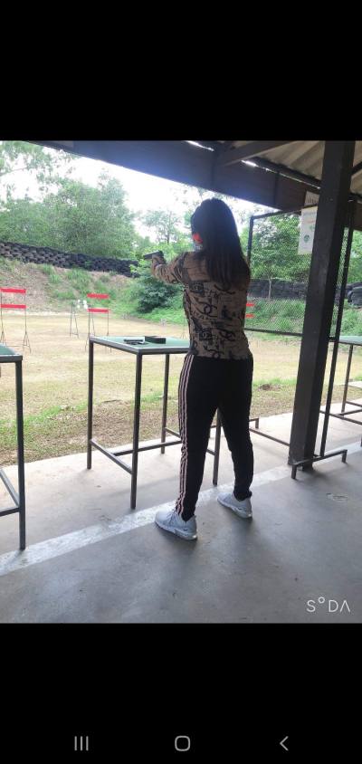 Nona 43 ans Kantralack  Thaïlande