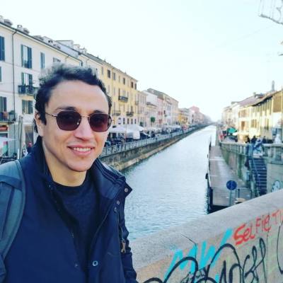 Amir 39 ปี Issy-les-moulineaux France