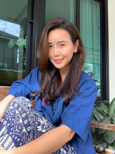 Napat 29 ans Vera Thaïlande