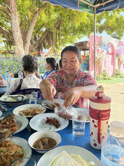 Jaruwan 36 ปี Phimai ไทย