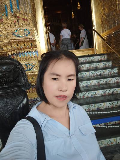Kan 44 years Bakkok  Thailand