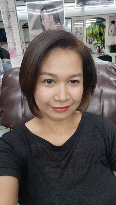 Ying 37 Jahre Muang  Thailand
