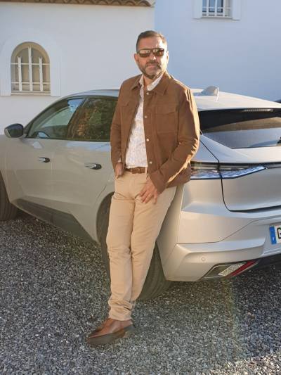 Jean marc 48 ปี Toulon France