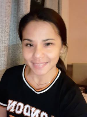 Khemjira   22 ans Muang Thaïlande