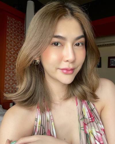 Jenny 32 Jahre Muang Uthaithani Thailand
