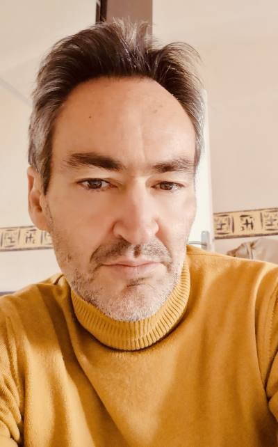Benoit 44 ปี Montpellier France