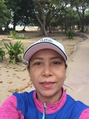 Somsri 49 Jahre Salaphom Thailand
