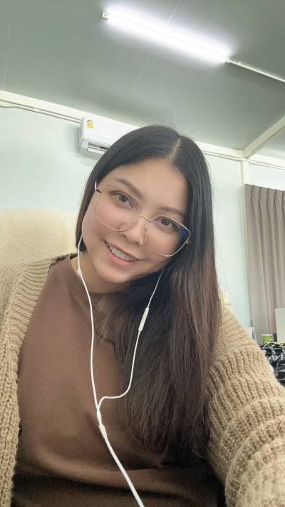 Da 32 ans Ninthaburi Thaïlande