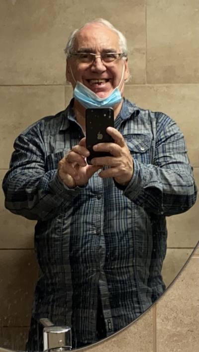 Denis 67 ปี Québec Canada
