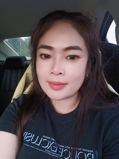 Phawini 34 ans Chaiyaphum Thaïlande