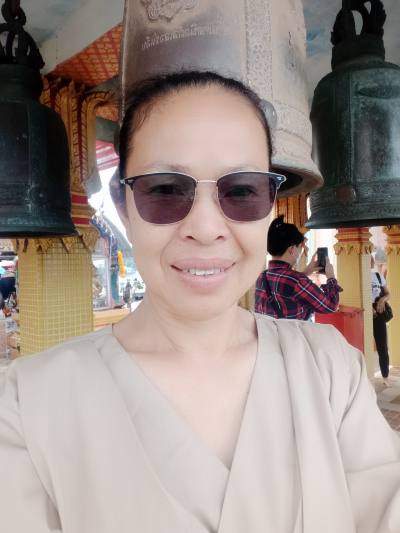 Namfa  Site de rencontre femme thai Thaïlande rencontres célibataires 32 ans