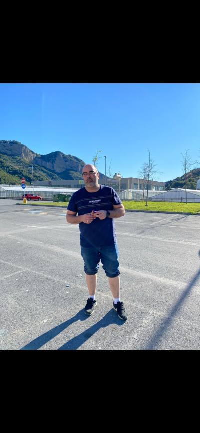 Julien 39 ปี Acy En Multien  France