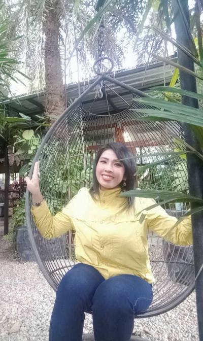 Thongthian Hoekstra 47 ans Chiang Mai Thaïlande