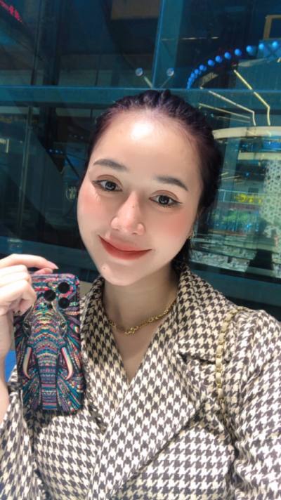 Mouk 33 ans เชียงให่ม Thaïlande