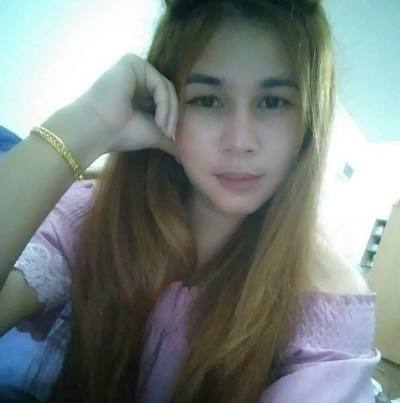 Siri 38 ans Thai Thaïlande