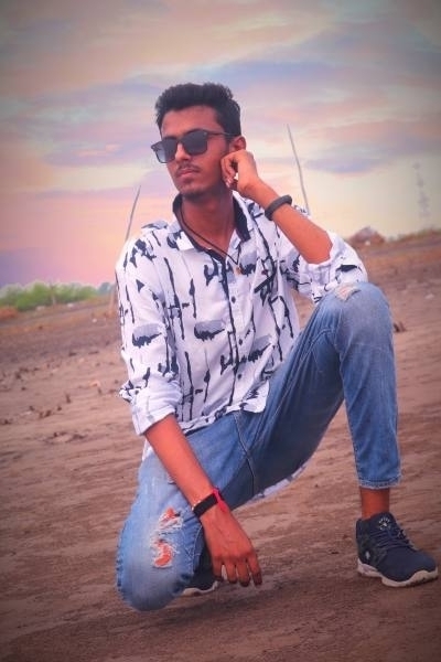 Vishal 24 ปี Surat India