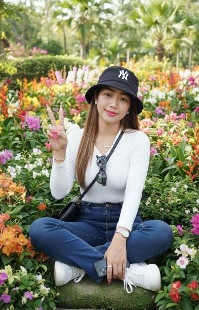 Eye 41 ans Muang  Thaïlande