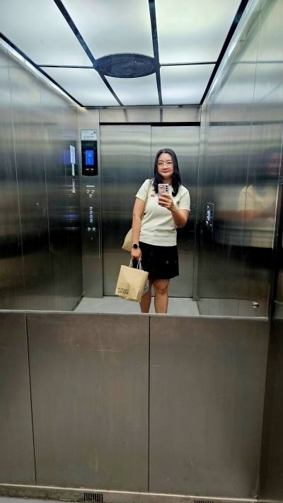 Oum 33 years Khonkaen Thailand Thailand