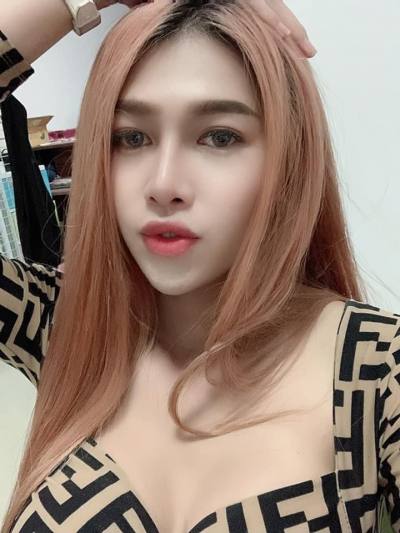 Annarey 35 Jahre Bangkok Thailand