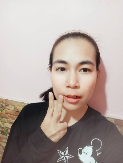 Thaichanok 27 Jahre หนองบัวลำภู Thailand