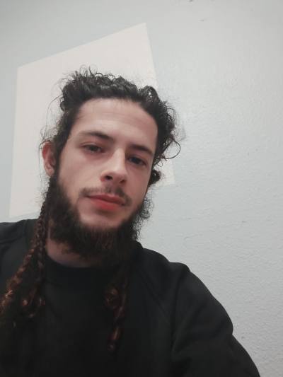 Steven 31 ปี Ploërmel France