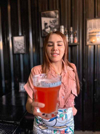 Atom 36 Jahre City Thailand