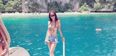 Junthavinee 33 years Bangkok  Thailand