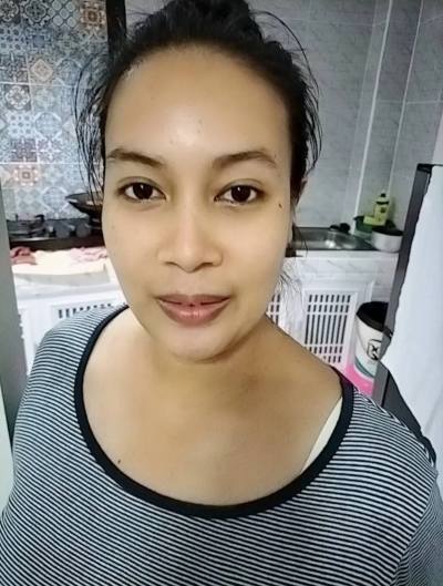 Chermay 42 years Klongsam Thailand