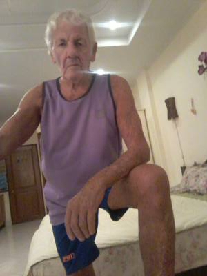 Robert 72 ปี Pattaya ไทย