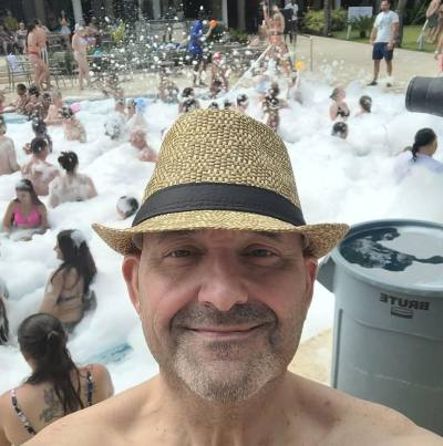 Daniel 51 years Rive Sud Montreal  Canada