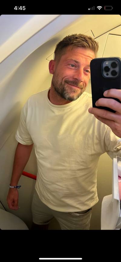 Dominic 39 ปี Frankfort  Germany