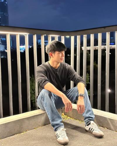 James 34 ปี James Thanawat ไทย