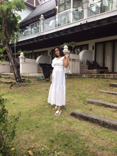 Annie 32 ans Kiri Thaïlande