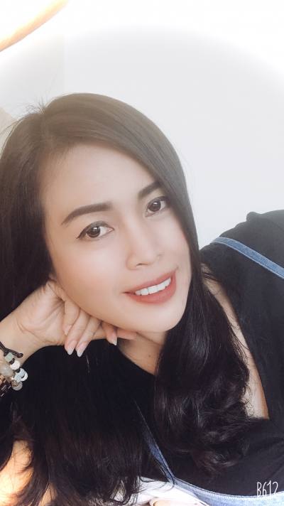 Aydawan 48 ans สะพานควาย Thaïlande