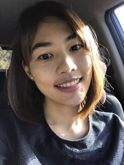 Yui 33 ans Muang  Thaïlande