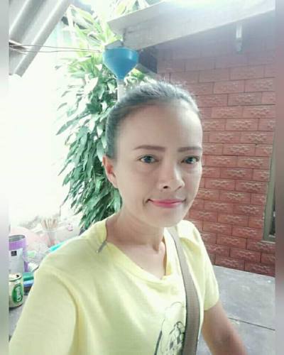 Nicha 45 ans Cha Am Thaïlande