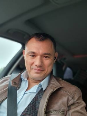 Laurent 44 ปี Tours France