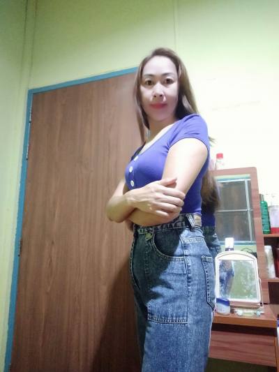Sunicha 41 ans Bangkok Thaïlande