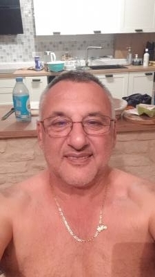 Claude 64 ปี Romans Sur Isère  ไทย