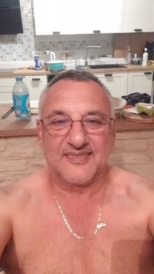 Claude 63 ans Romans Sur Isère  Thaïlande