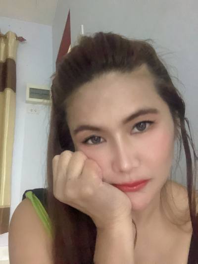 Hlin 43 years Hadyai  Thailand