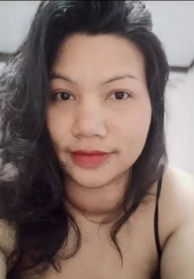 Sarunchana 38 Jahre Swi Thailand