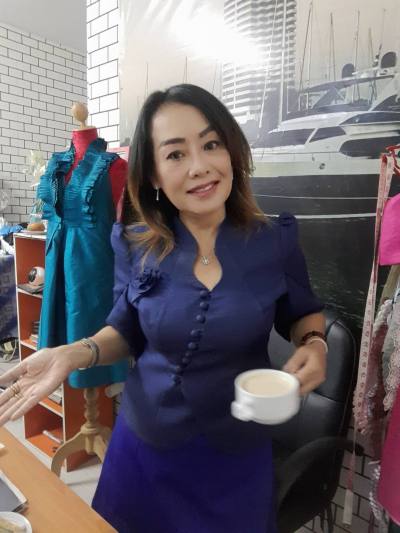 Wan 53 Jahre เมือง บ้านฉาง Thailand