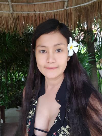 Kitty 45 years Phitsanulok Thailand