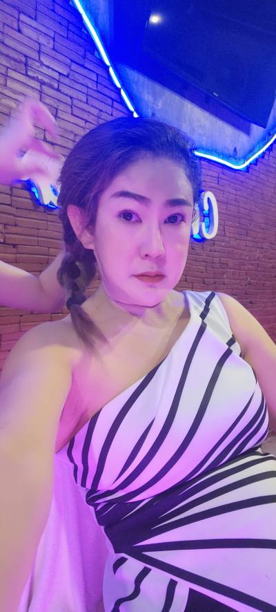Phatchrida 52 Jahre Khon Kaen  Thailand